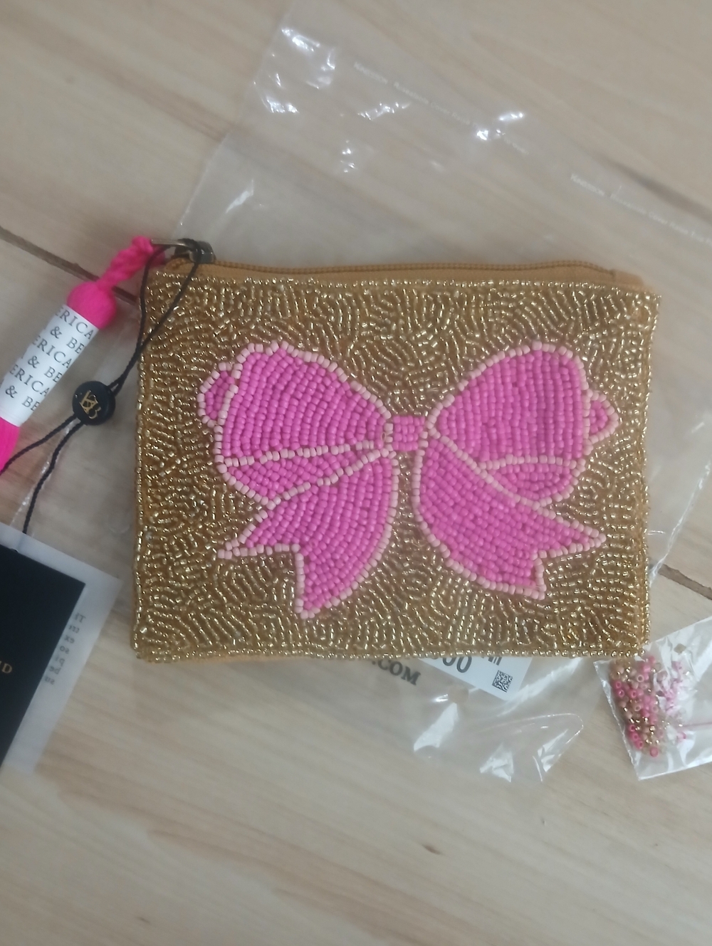 BNWT America & Beyond Gold & Pink Bow Beaded Small Pouch